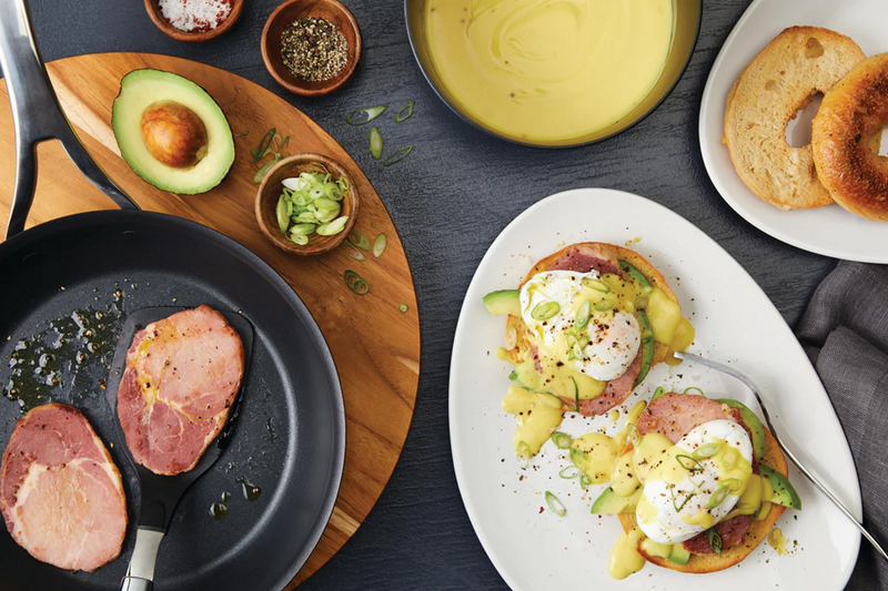 Bagel Eggs Benedict | ANoLON