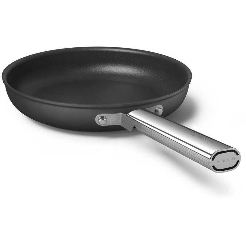 Smeg 10-inch Skillet CKFF2601BLM IMAGE 10