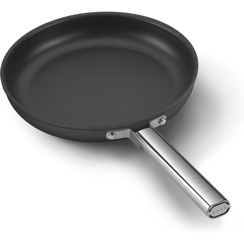 Smeg 12-inch Skillet CKFF3001BLM IMAGE 9