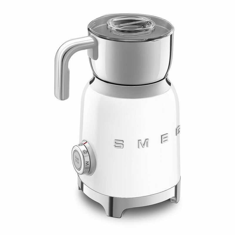 Smeg 50's Style Aesthetic Milk Frother MFF11WHUS IMAGE 4