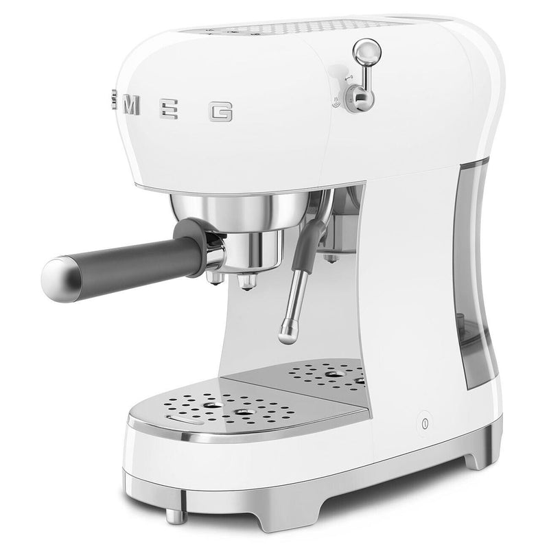 Smeg 50's Style Espresso Manual Espresso Machine ECF02WHUS IMAGE 4