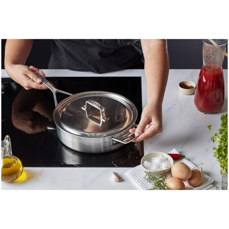 Demeyere Essential 24 cm Saute Pan with Lid 1015798 IMAGE 10