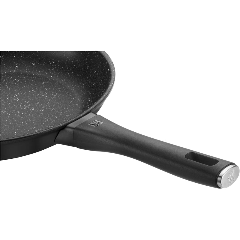 Zwilling 8-inch Aluminum Frying Pan 66319-206 IMAGE 5