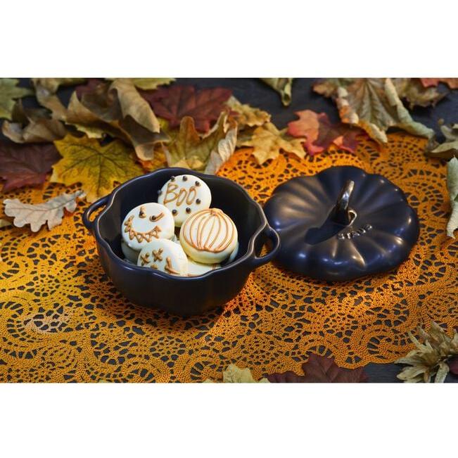 Staub 500 ml Ceramic Pumpkin Cocotte 40508-548 IMAGE 9