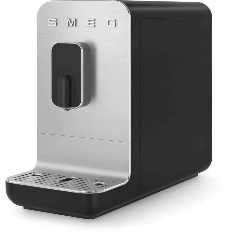 Smeg Automatic Espresso Machine BCC11BLMUS IMAGE 8