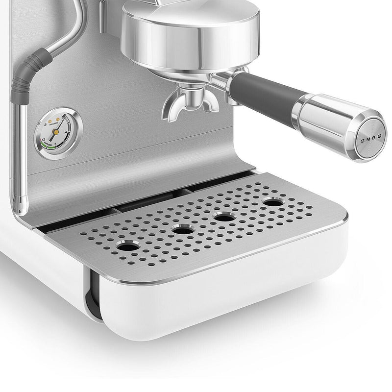 Smeg Espresso Coffee Machine EMC02WHMUS IMAGE 15