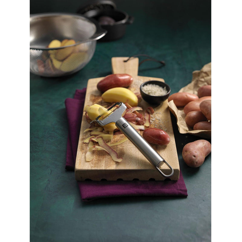 Zwilling Pro Swivel Peeler 1002517 IMAGE 2