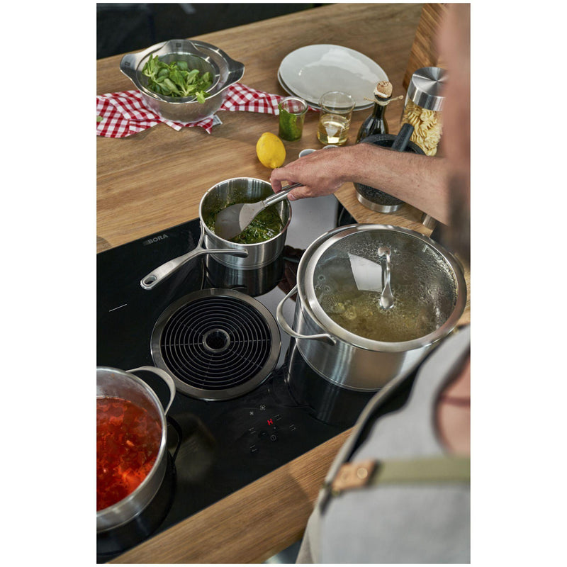 Zwilling Essence Cookware Set - 10-Piece 1017098 IMAGE 3