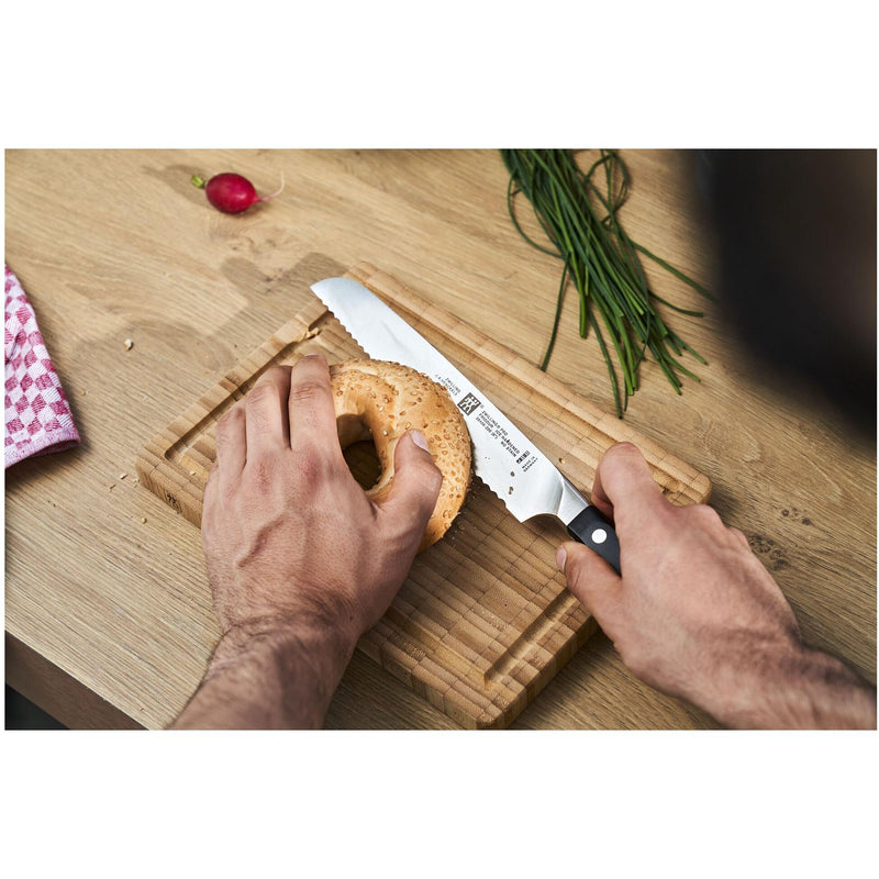 Zwilling Pro 8-inch Bread Knife 1002800 IMAGE 8