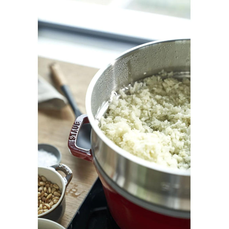 Staub 5.25L CAST IRON ROUND COCOTTE WITH STEAMER 1004352 IMAGE 5